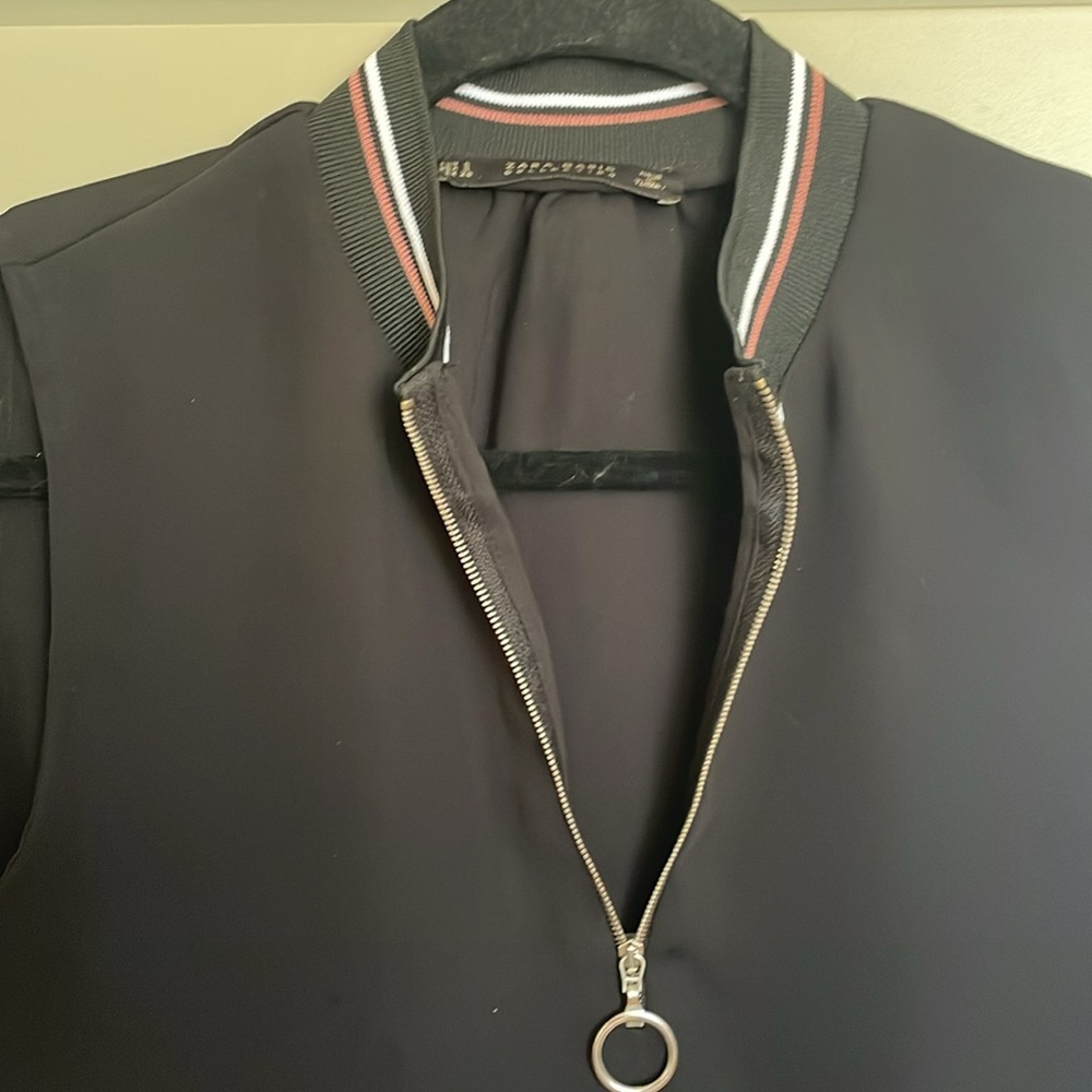 Zara Basic Sleeveless Halter Blouse - image 7